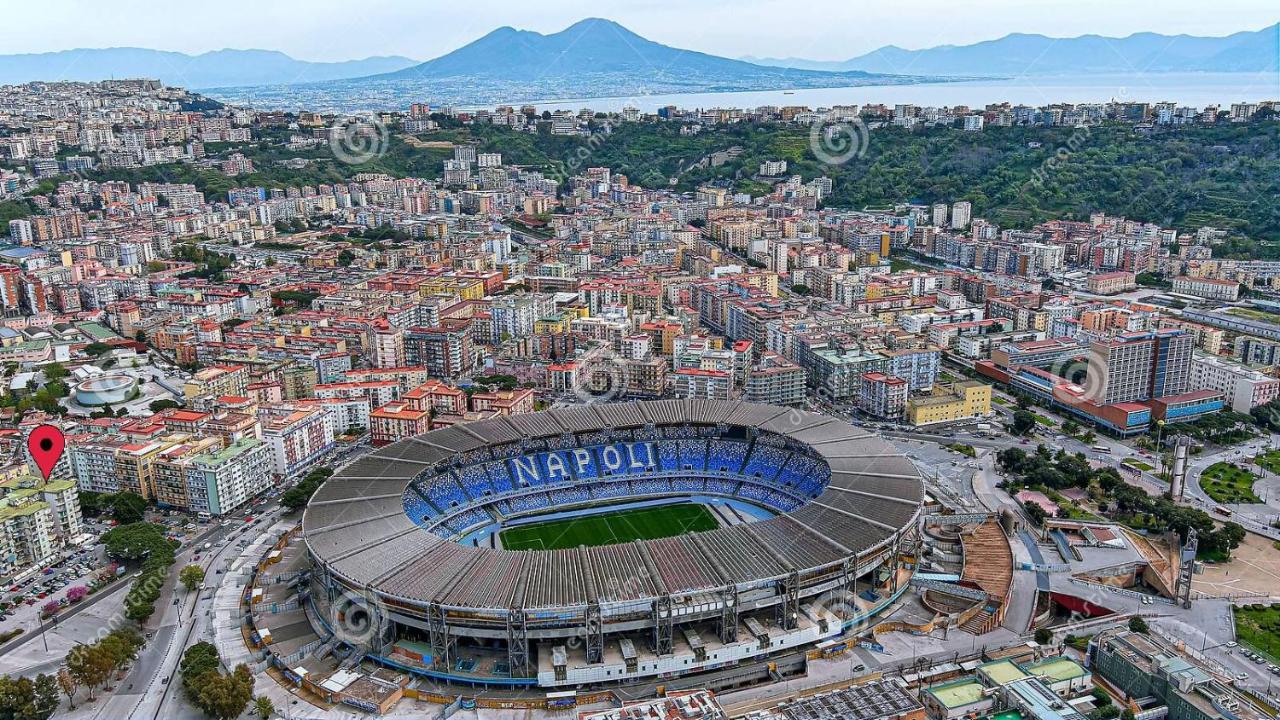 Nove & Dieci Nuovo. Zona Stadio, Uni, Mostra